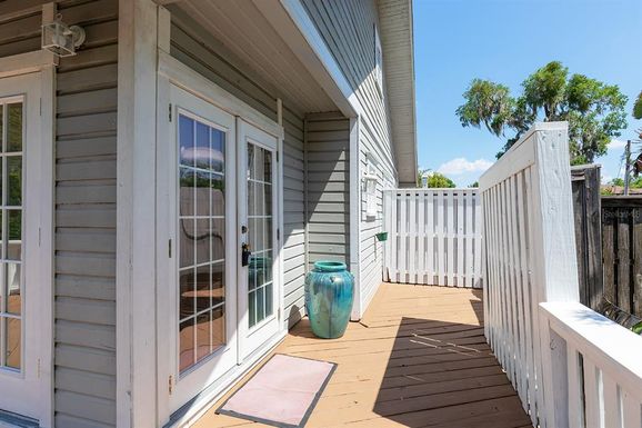 1308 S PENNSYLVANIA AVENUE UNIT 3