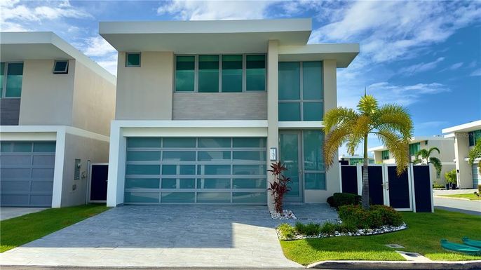 URB. RIVIERA VILLAGE BAYAMON,P.R.