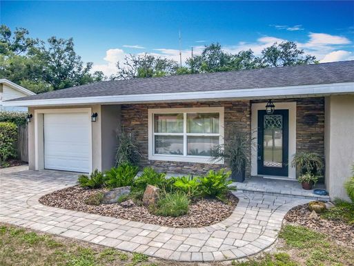 2550 MEADOWVIEW LANE