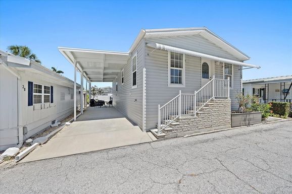 29 TWIN SHORES BOULEVARD