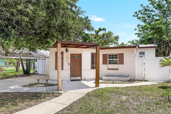 1032 PERKINS ROAD