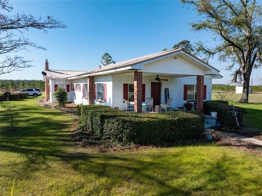1058 NW COUNTY ROAD 290