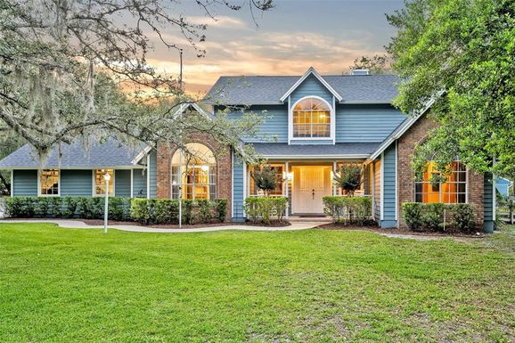 595 SEMINOLE WOODS BOULEVARD