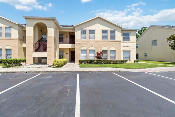 2826 CLUB CORTILE CIRCLE UNIT B