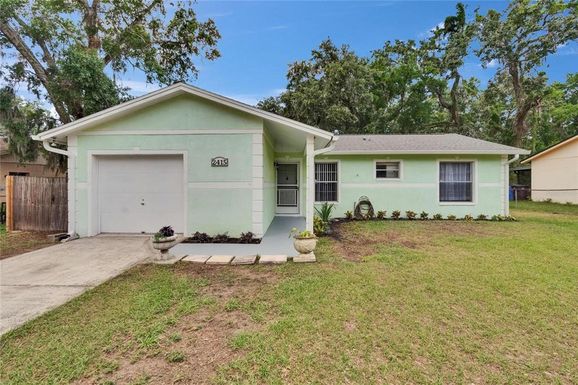 2415 DEVONWOODE PLACE