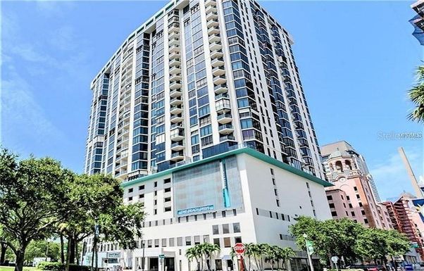 1 BEACH DRIVE SE UNIT 1103
