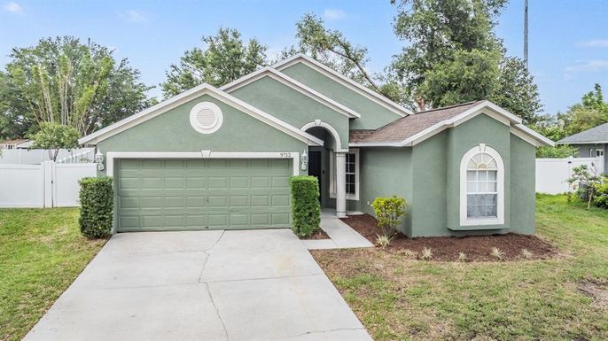 9712 WHITE BARN WAY