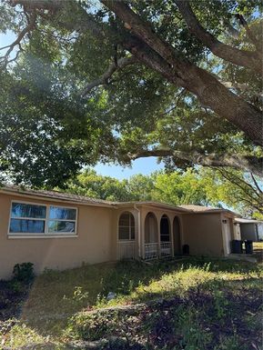 6234 MAPLEWOOD DRIVE