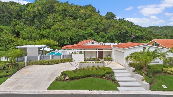 552 CORREDOR DEL BOSQUE