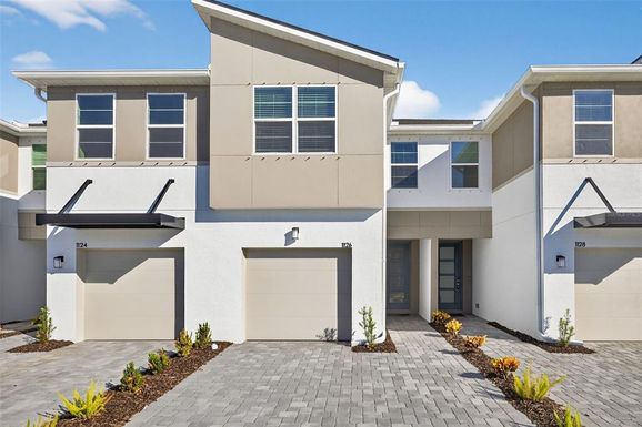 1126 CREEK VALLEY COURT