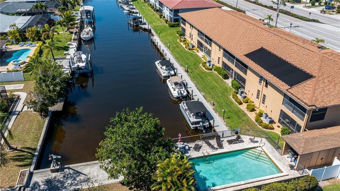 232 CAPE CORAL PARKWAY E UNIT 105