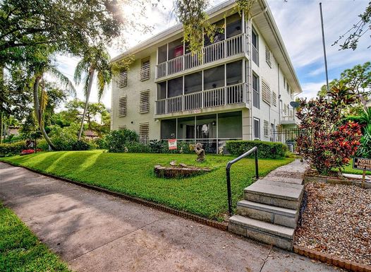 701 W VENICE AVENUE UNIT C