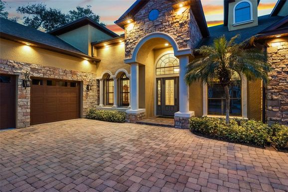 4500 STONE HEDGE DRIVE