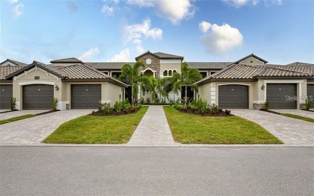 5674 PALMER CIRCLE UNIT 206