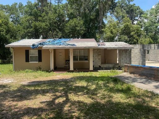 625 E JACKSON AVENUE