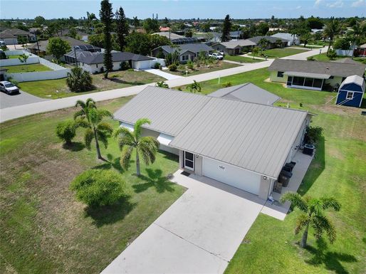 1207 SE 27TH TERRACE