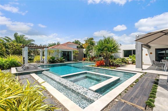 370 DORADO BEACH EAST