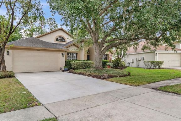 18017 PALM BREEZE DRIVE