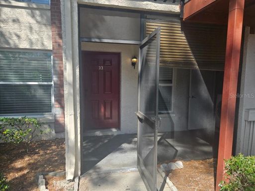 3455 COUNTRYSIDE BOULEVARD UNIT 33