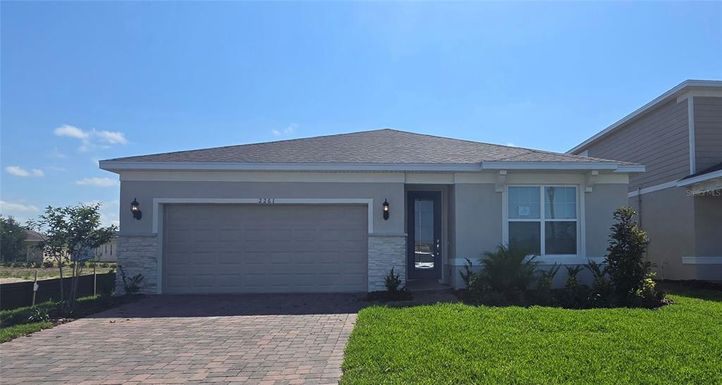 2261 MOSSY VINE AVENUE