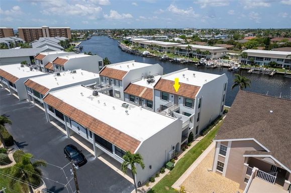 4210 SE 20TH PLACE UNIT A8