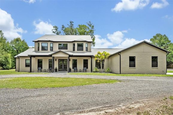 2459 MCGREGOR OAKS LANE