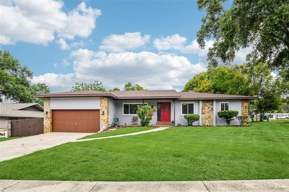 400 W WASHINGTON STREET