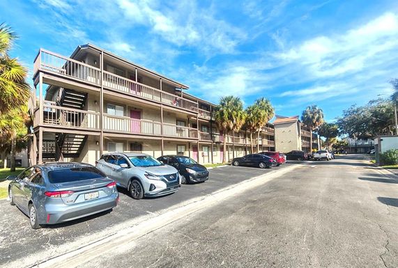 6306 NEWTOWN CIRCLE UNIT 6A3