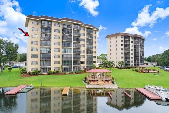 117 COUNTRY CLUB DRIVE UNIT 601