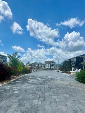 2720 ST GEORGE DRIVE