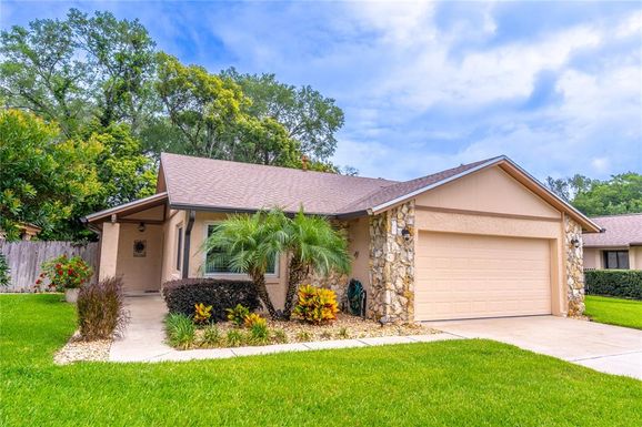 638 BONIVIEW LANE