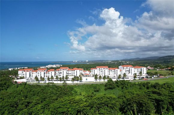 5 VISTAS DE RIO MAR UNIT 1404