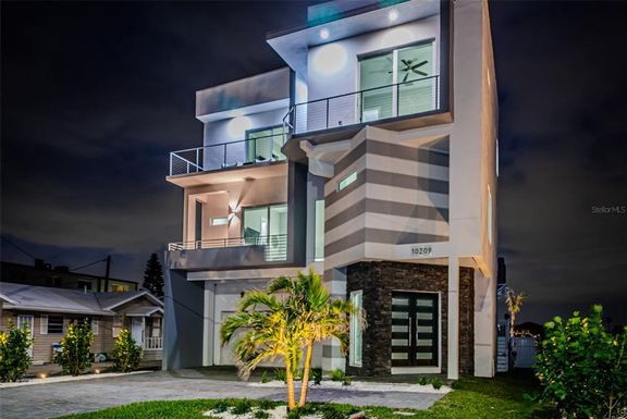 10209 GULF BOULEVARD