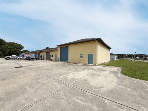 4241 SE 53RD AVENUE UNIT 6