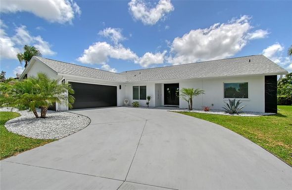 3634 TORREY PINES WAY