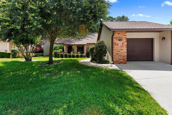 154 GOLF CLUB DRIVE UNIT 154