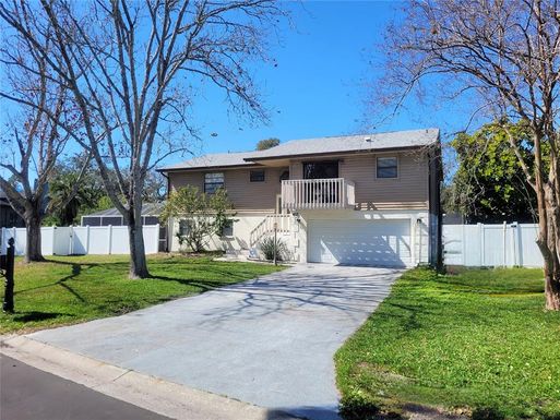 412 MANOR BOULEVARD
