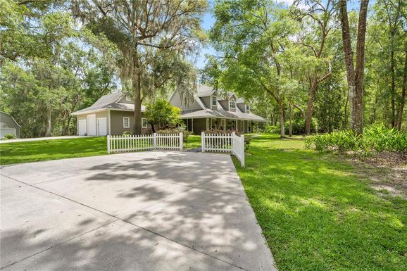 27091 COUNTRY OAK DRIVE