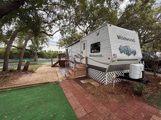 3000 CLARCONA ROAD UNIT 2011