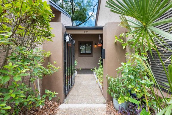940 DOUGLAS AVENUE UNIT 132