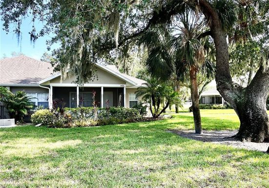 1431 RED OAK LANE