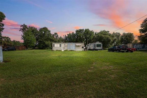 9561 COUNTY ROAD 235A