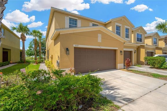 2022 HAWKS VIEW DRIVE