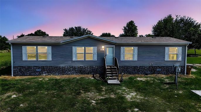 8507 STRAWBERRY FIELDS CT