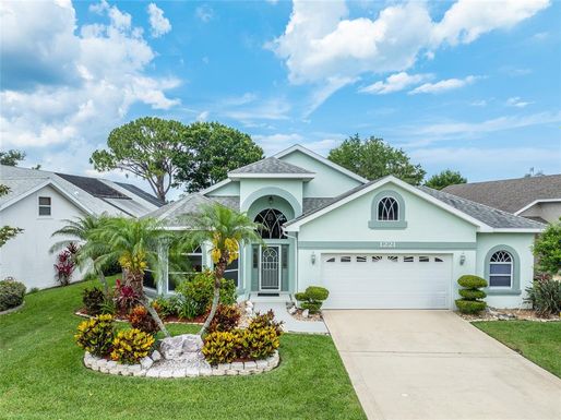 1221 SIESTA KEY CIRCLE