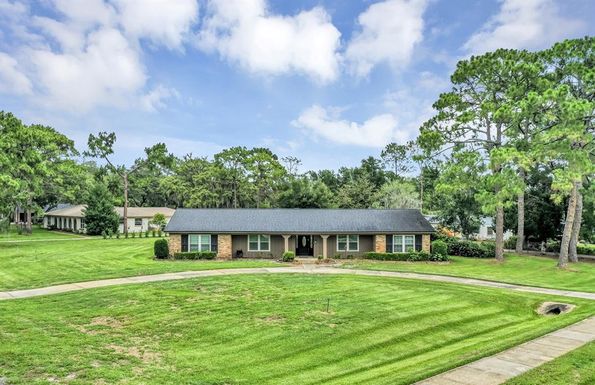 1071 DEER RUN DRIVE