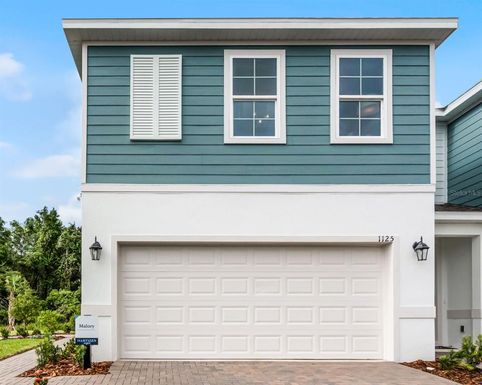 1125 RED BUCKEYE COURT