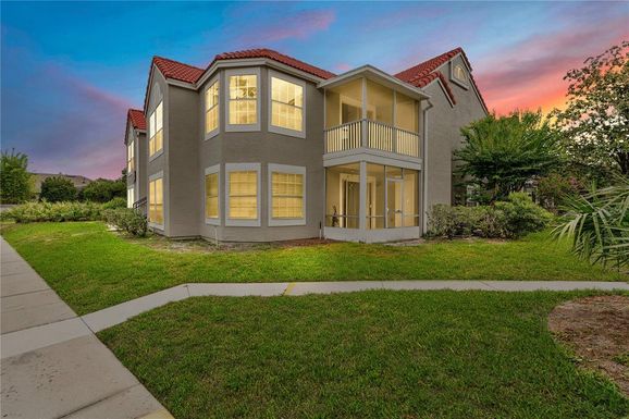 900 NORTHERN DANCER WAY UNIT 204