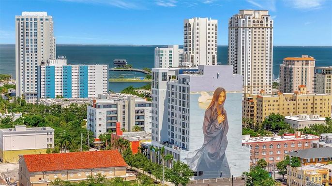 226 5TH AVENUE N UNIT 605