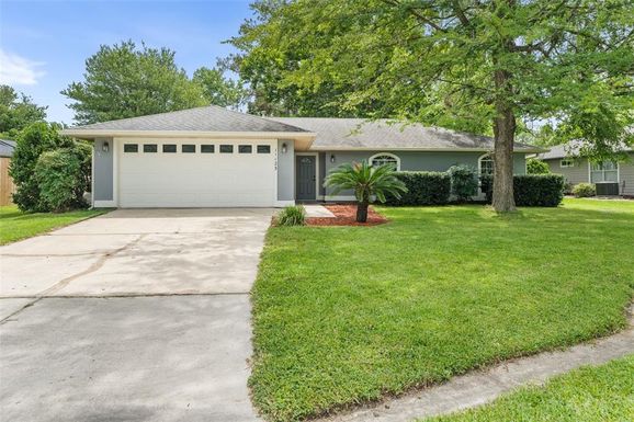 11123 NW 61ST TERRACE